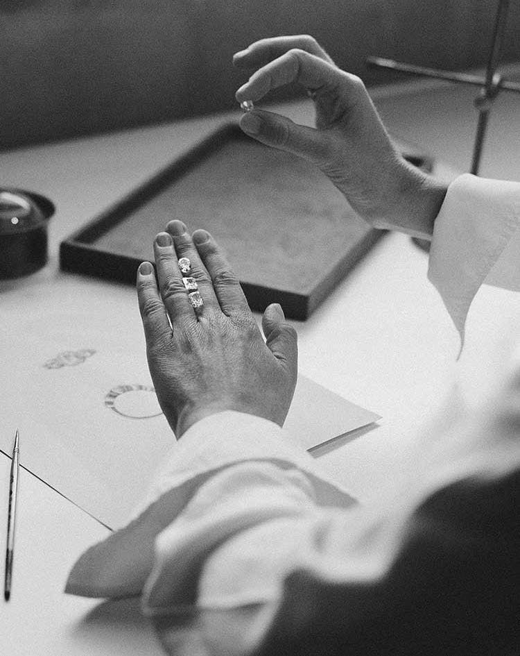 Nuvéa handcrafted wedding ring detail
